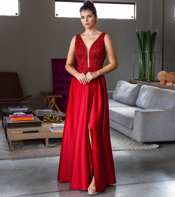 VESTIDO VERMELHO SAIA ESTRUTURADA BORDADO